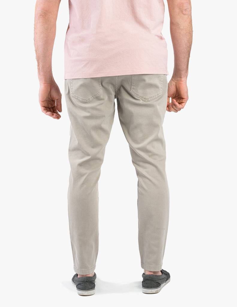 Bucks Tapered Men's Jeans Comfortable Jeans by Mugsy