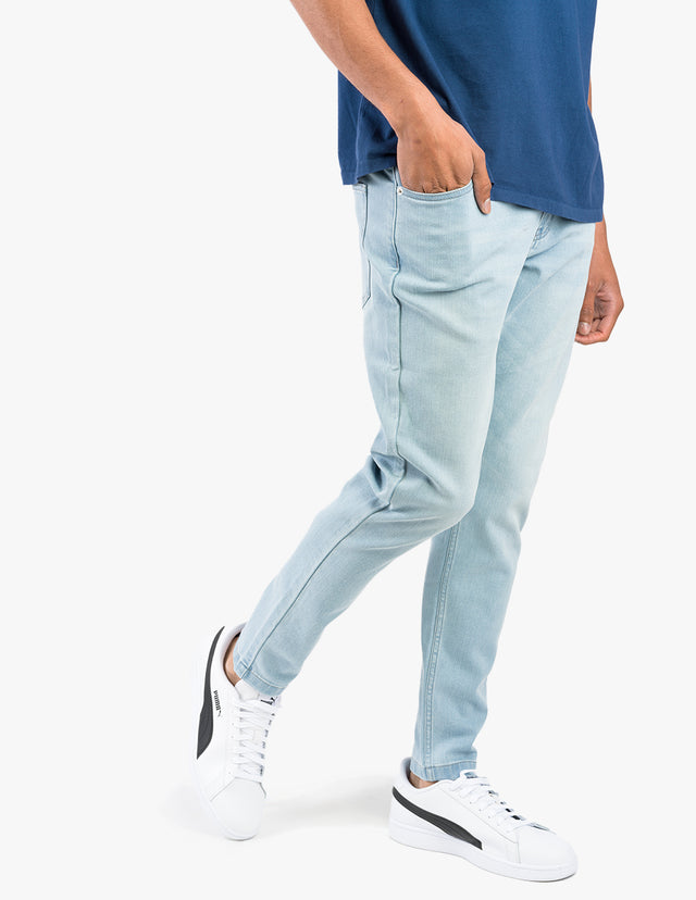 Grands Light Blue Tapered Men's Jeans Comfortable Jeans by Mugsy