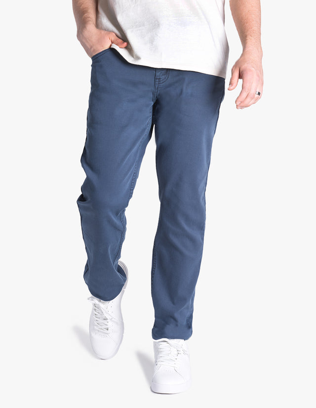 Mugsy Grands Men's Light Wash Jeans - Classic Fit Stretch Denim Pants