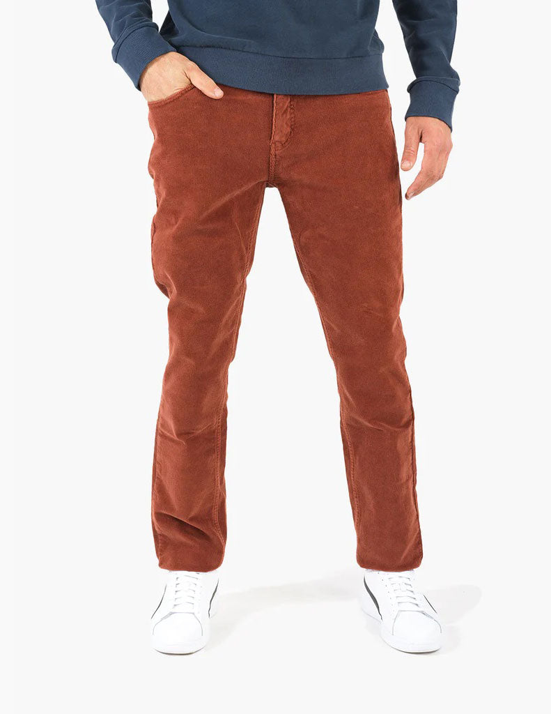 Corduroy pants? I think yes! : r/OUTFITS