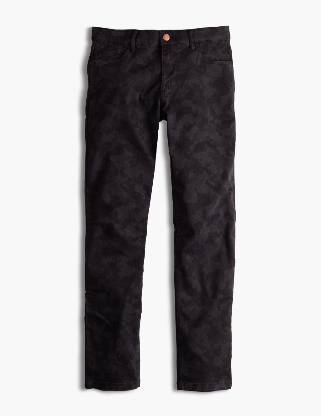 Black camo jeans, classic fit, made with stretch material.